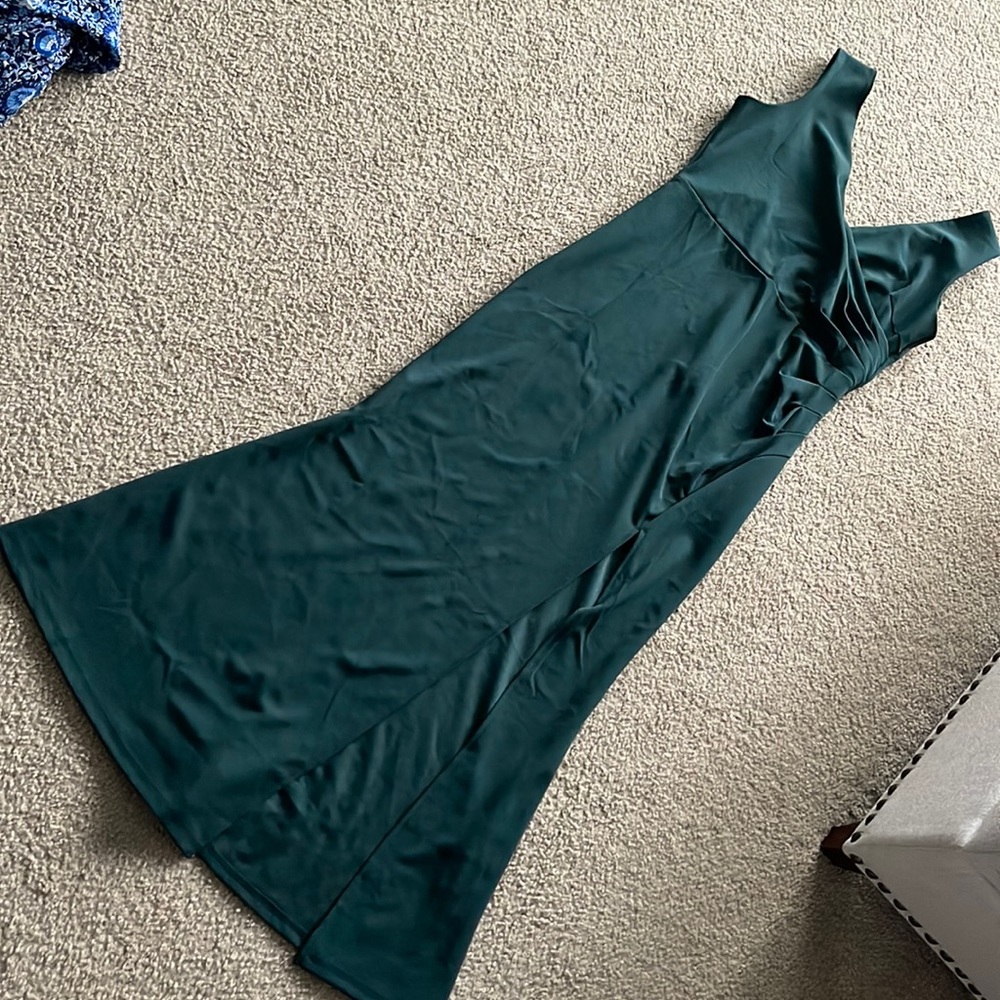Women’s dress